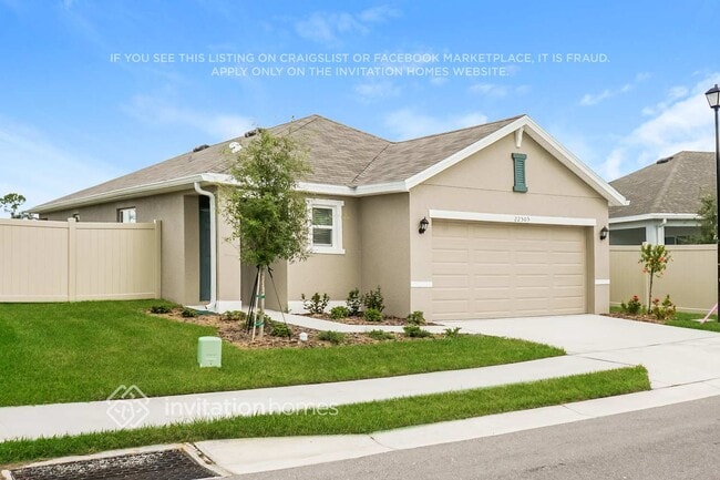 22505 Hidden Palms St in Venice, FL - Foto de edificio - Building Photo