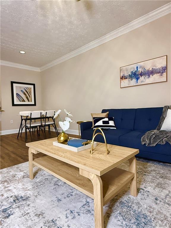 property at 600 Garson Dr NE