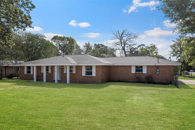 property at 209 Moss Hill Ln