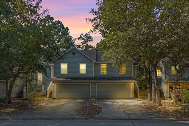 property at 122 S Walden Elms Cir