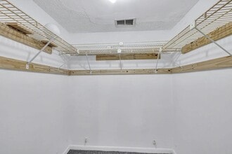 9300 Lime Bay Blvd in Tamarac, FL - Building Photo - Building Photo