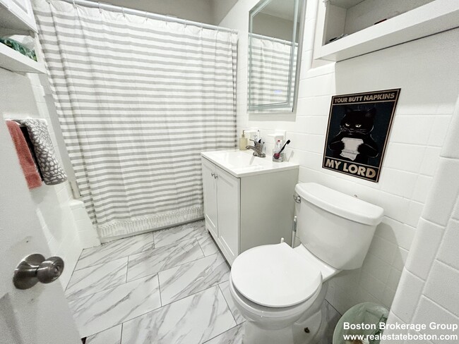 37 Sudan St, Unit #1 in Boston, MA - Building Photo - Building Photo