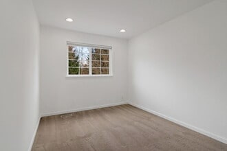 3114 133rd Pl SE in Mill Creek, WA - Foto de edificio - Building Photo