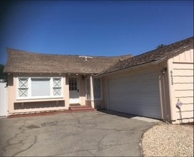 6629 Sunnyslope Ave in Los Angeles, CA - Building Photo - Building Photo