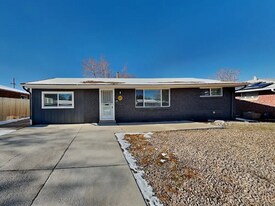 1476 S Depew St in Lakewood, CO - Building Photo