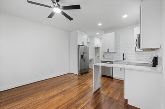 405 4th St NE in Atlanta, GA - Building Photo - Building Photo