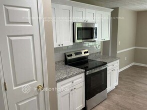 60 Millcrest Dr in Covington, GA - Building Photo - Building Photo