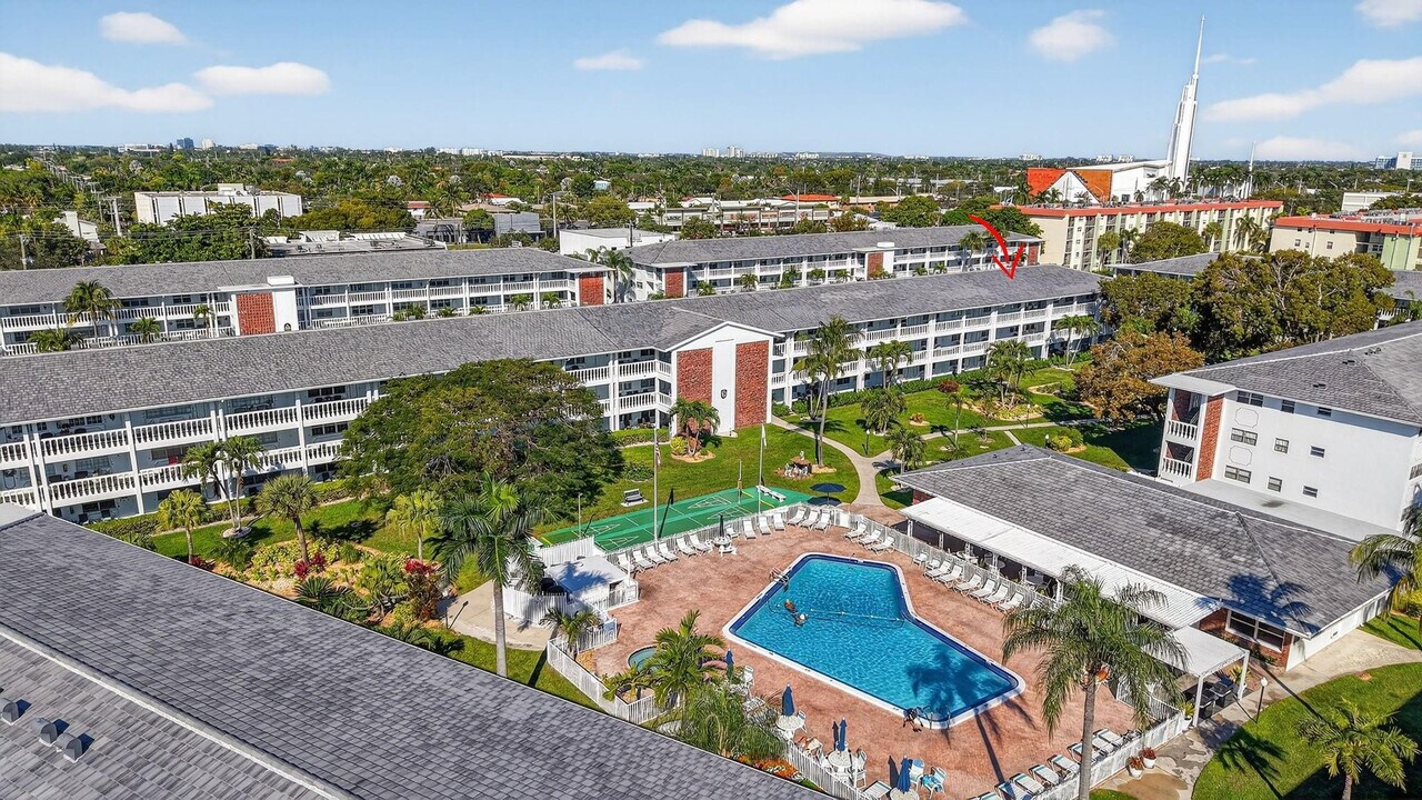 5200 NE 24th Terrace in Fort Lauderdale, FL - Building Photo