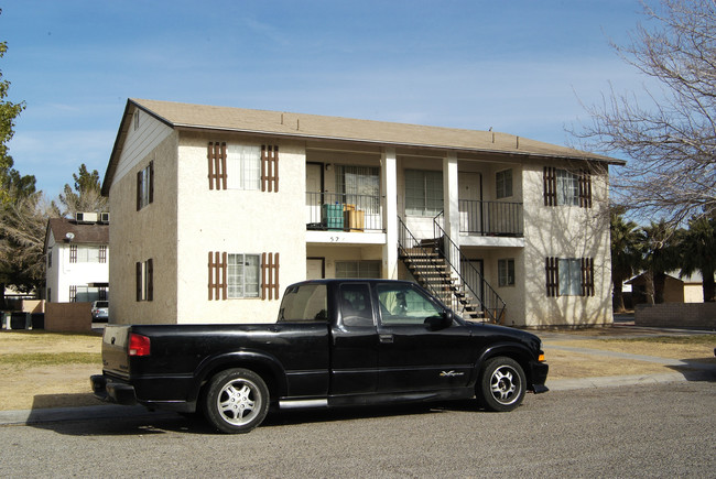 5282 Bobbie Jo Ln in Las Vegas, NV - Foto de edificio - Building Photo