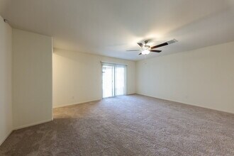 25751 W Coles Rd in Buckeye, AZ - Building Photo - Building Photo