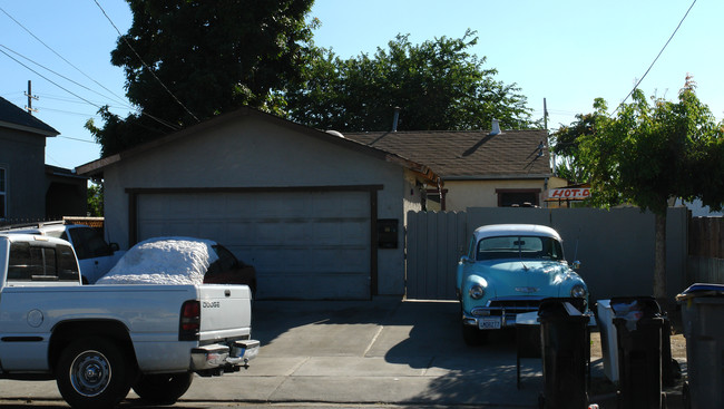 1234 Locust St in San Jose, CA - Foto de edificio - Building Photo