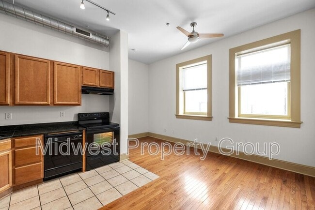 property at 4244 Chouteau Ave