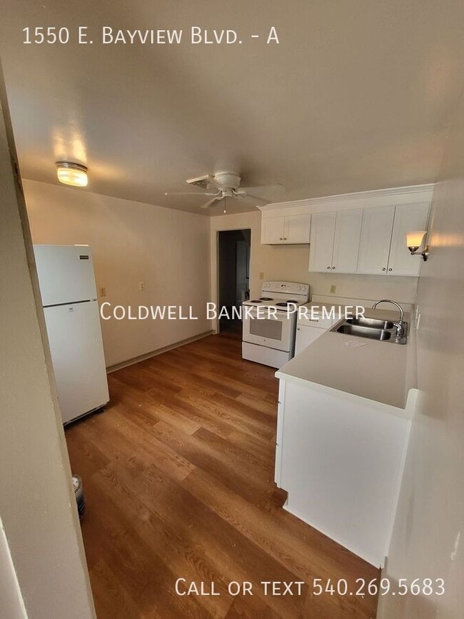 1550 E Bayview Blvd in Norfolk, VA - Building Photo - Building Photo