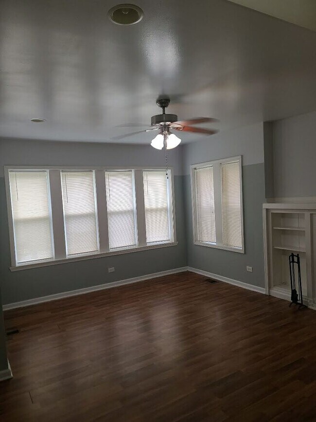 6635 S Maplewood Ave in Chicago, IL - Building Photo - Building Photo