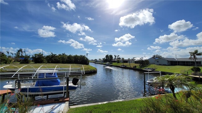 1126 SE 13th Terrace in Cape Coral, FL - Building Photo - Building Photo