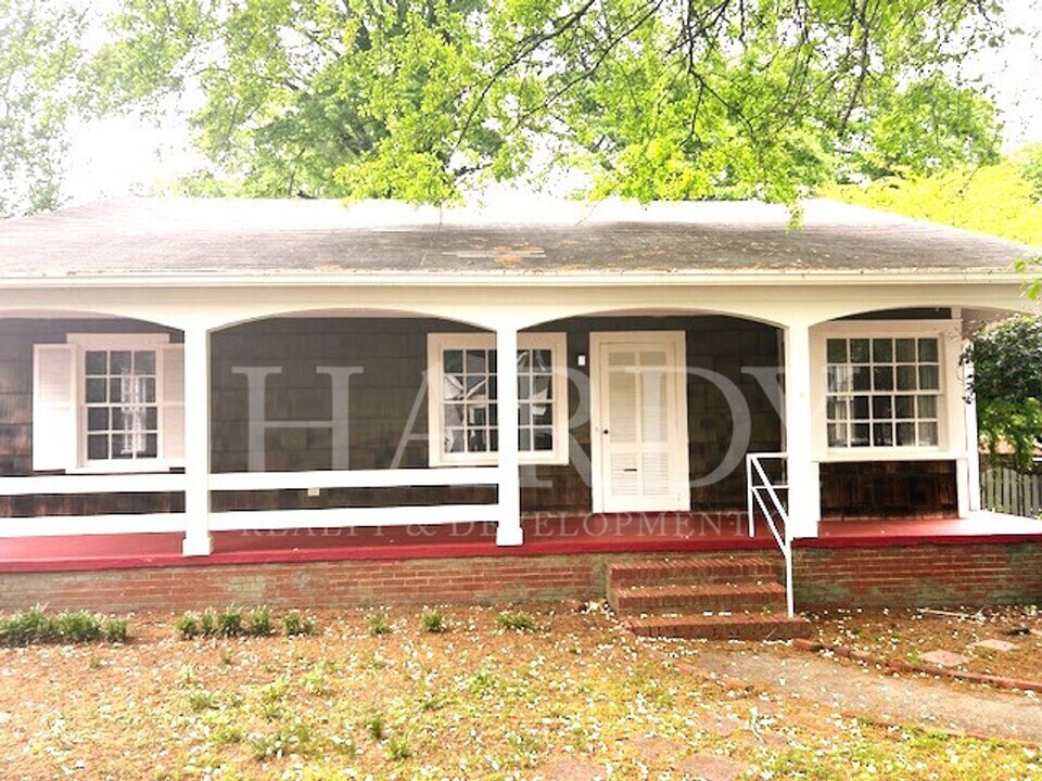 513 LaPorte St SE in Rome, GA - Building Photo