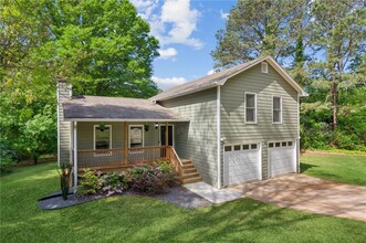 355 Cross Creek Pl in Auburn, GA - Building Photo - Building Photo