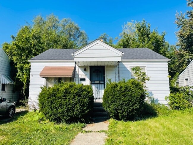property at 9213 Plainview Ave