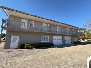 419 Gibson Ln in Richmond, KY - Building Photo - Building Photo