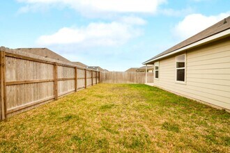 1022 Fannin St in Brenham, TX - Building Photo - Building Photo