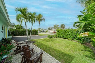564 107th Ave N in Naples, FL - Building Photo - Building Photo