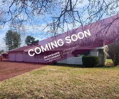 530 Parkview Dr in Terre Haute, IN - Building Photo