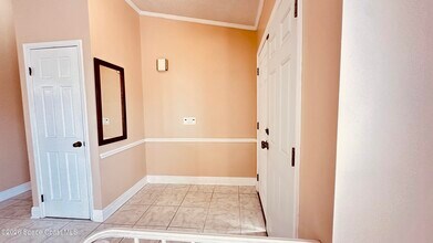 301 Nesbitt St in Palm Bay, FL - Building Photo - Building Photo