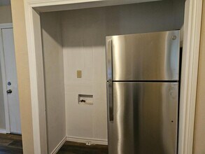 817 Cresthill Rd in San Antonio, TX - Building Photo - Building Photo