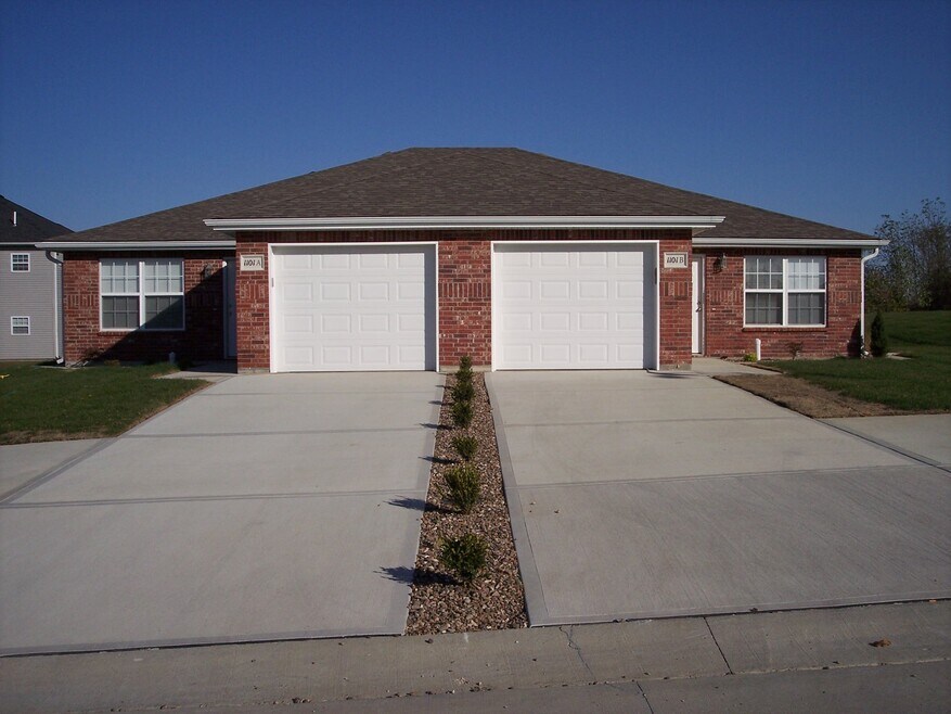 1515 Park Ave Apartments and Nearby Warrensburg Apartments