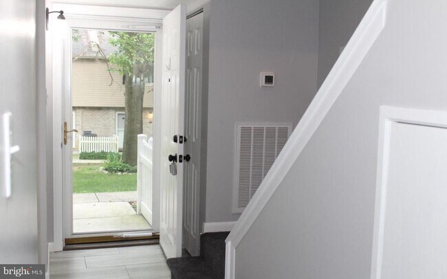 306 Village Walk in Exton, PA - Building Photo - Building Photo