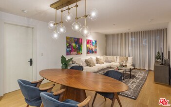 10777 Wilshire Blvd in Los Angeles, CA - Building Photo - Building Photo