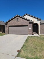 312 Lead Creek Dr in Fort Worth, TX - Building Photo