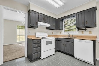 2804 Plum Rd in Starkville, MS - Building Photo - Building Photo