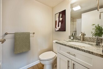 Eagle Rock Apartments at MetroWest in Framingham, MA - Building Photo - Building Photo