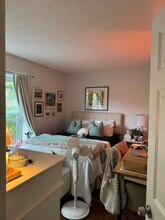 90 Marion St, Unit 3 in Brookline, MA - Building Photo - Building Photo
