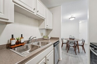 The Bosk Apartment Homes in Woodbury, MN - Foto de edificio - Building Photo