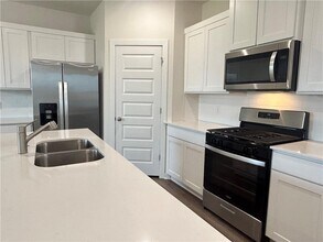 4825 W Triangle St in Fayetteville, AR - Building Photo - Building Photo