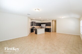 2205 Sadlers Creek Ln in Fort Worth, TX - Building Photo - Building Photo