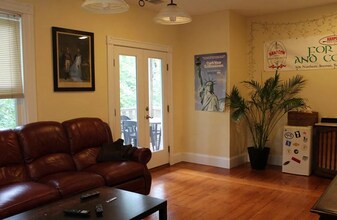 270 Parker Hill Ave in Boston, MA - Foto de edificio - Building Photo