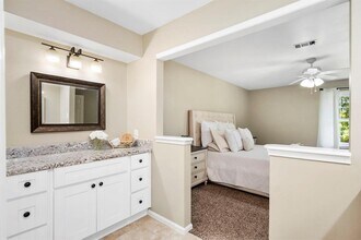 22011 Kenchester Dr in Houston, TX - Building Photo - Building Photo