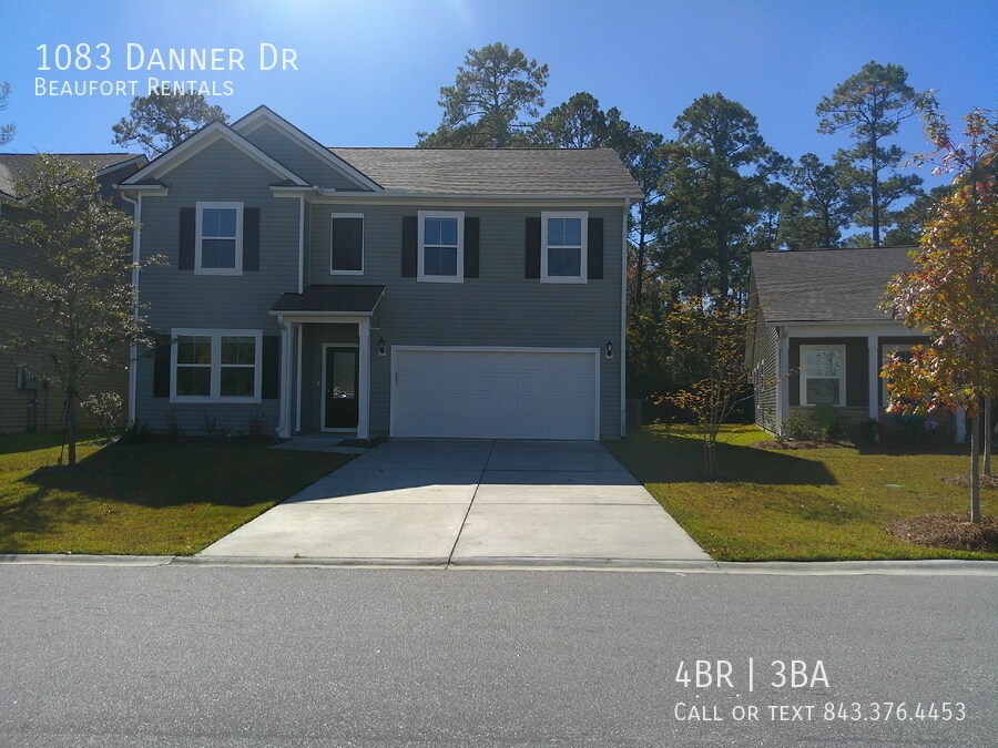 1083 Danner Dr in Okatie, SC - Building Photo