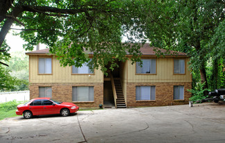 2220 Claremont Ln Apartamentos