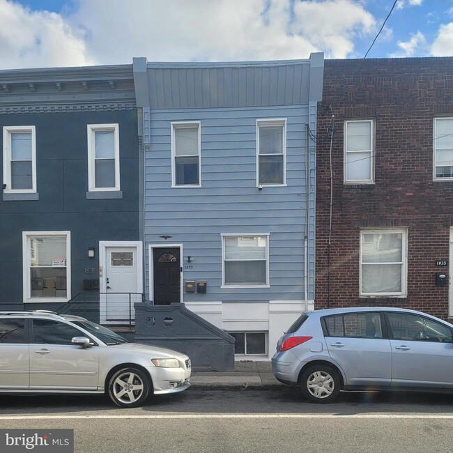 1833 Point Breeze Ave