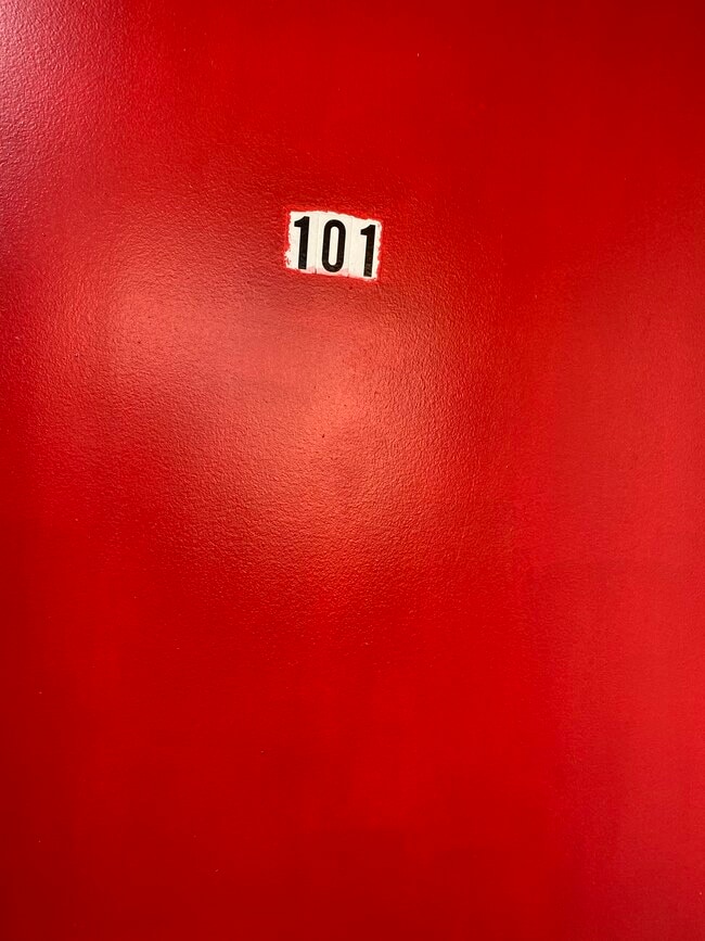 4101 Gault Plz NE, Unit 101 in Washington, DC - Foto de edificio - Building Photo