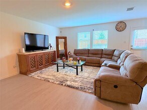 241 Adelina Dr in Little Elm, TX - Building Photo - Building Photo