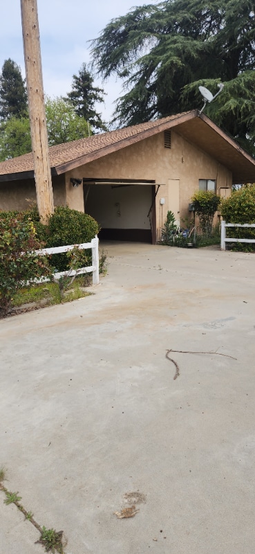 9905 Ave 404 in Dinuba, CA - Building Photo - Building Photo