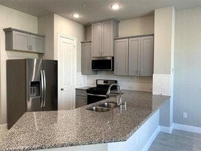 1582 Windermere Wy in Farmers Branch, TX - Building Photo - Building Photo