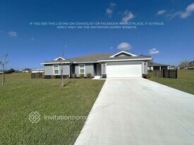 16198 Alcira Cir in Punta Gorda, FL - Building Photo