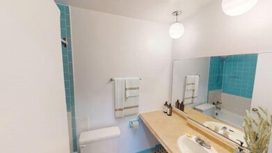 255 Stewart in Ottawa, ON - Building Photo - Building Photo