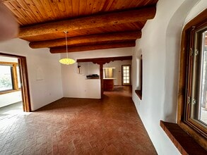 5 Laughing Raven Rd in Santa Fe, NM - Building Photo - Building Photo